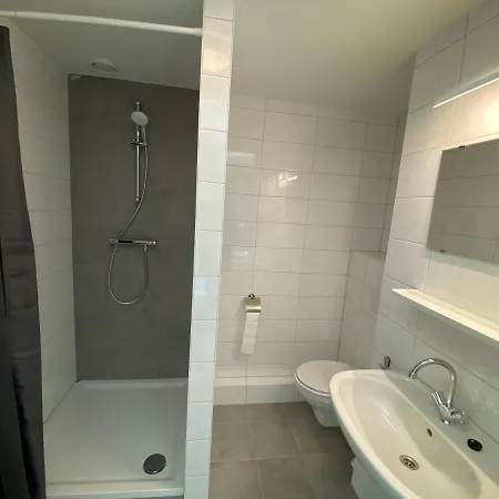 Short 아파트호텔 와게닌겐